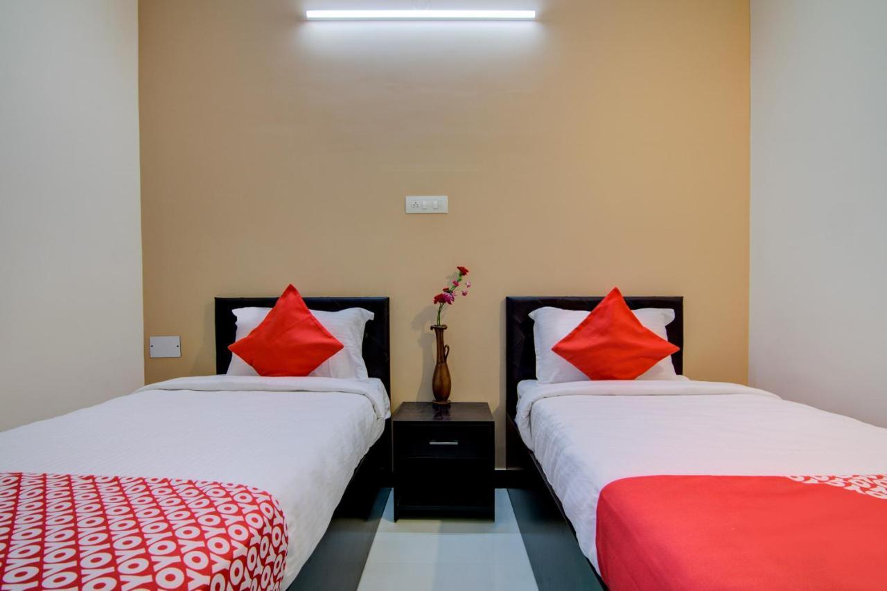 Oyo Flagship 24147 Royal Stay Singanallur Ngoại thất bức ảnh