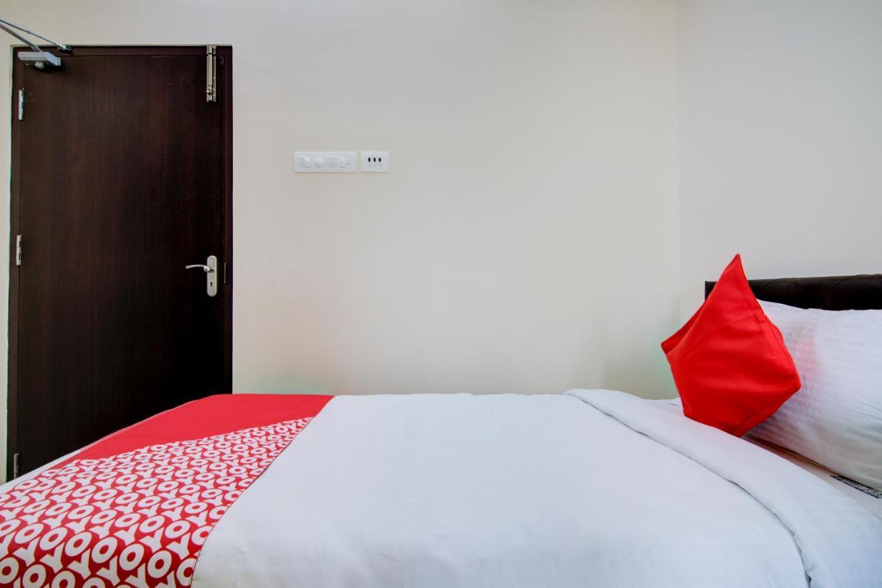 Oyo Flagship 24147 Royal Stay Singanallur Ngoại thất bức ảnh