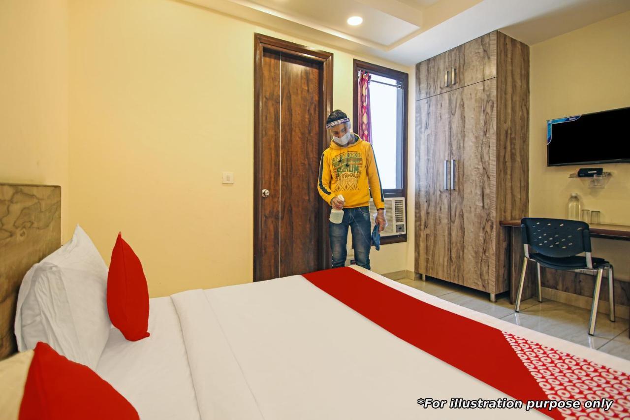 Oyo Flagship 24147 Royal Stay Singanallur Ngoại thất bức ảnh